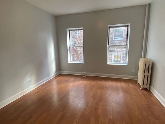 5th image of 4614 Park Ave APT 204