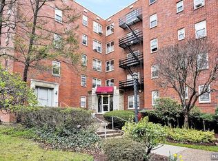 2350 Linwood Ave #4A-504A, Fort Lee, NJ 07024