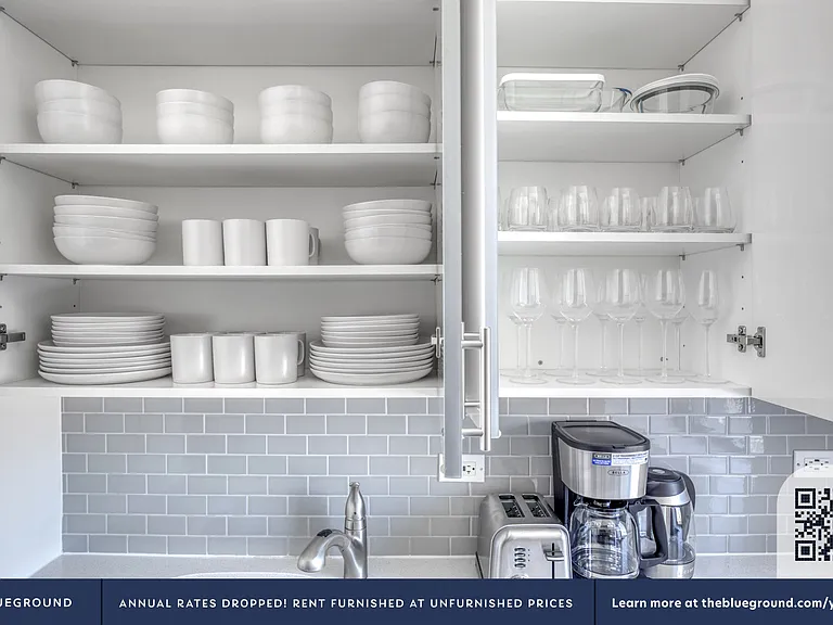 520 W 43rd St #24B — Photo 8