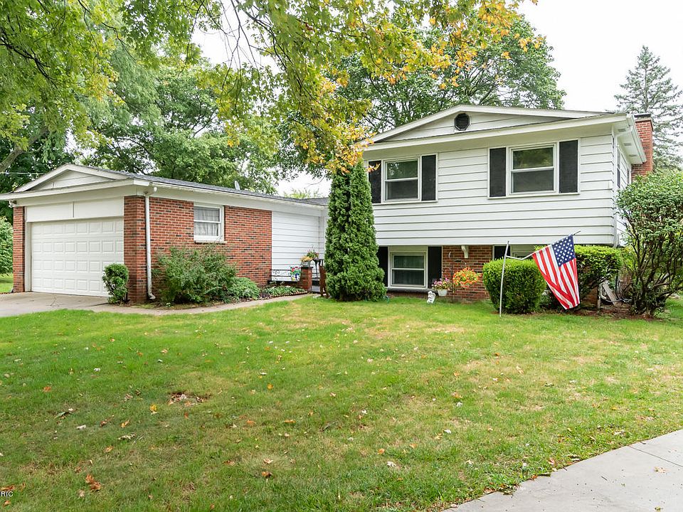1st image of 1407 Regina Ave