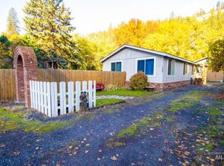 2146 Carney Dr, Orofino, ID 83544