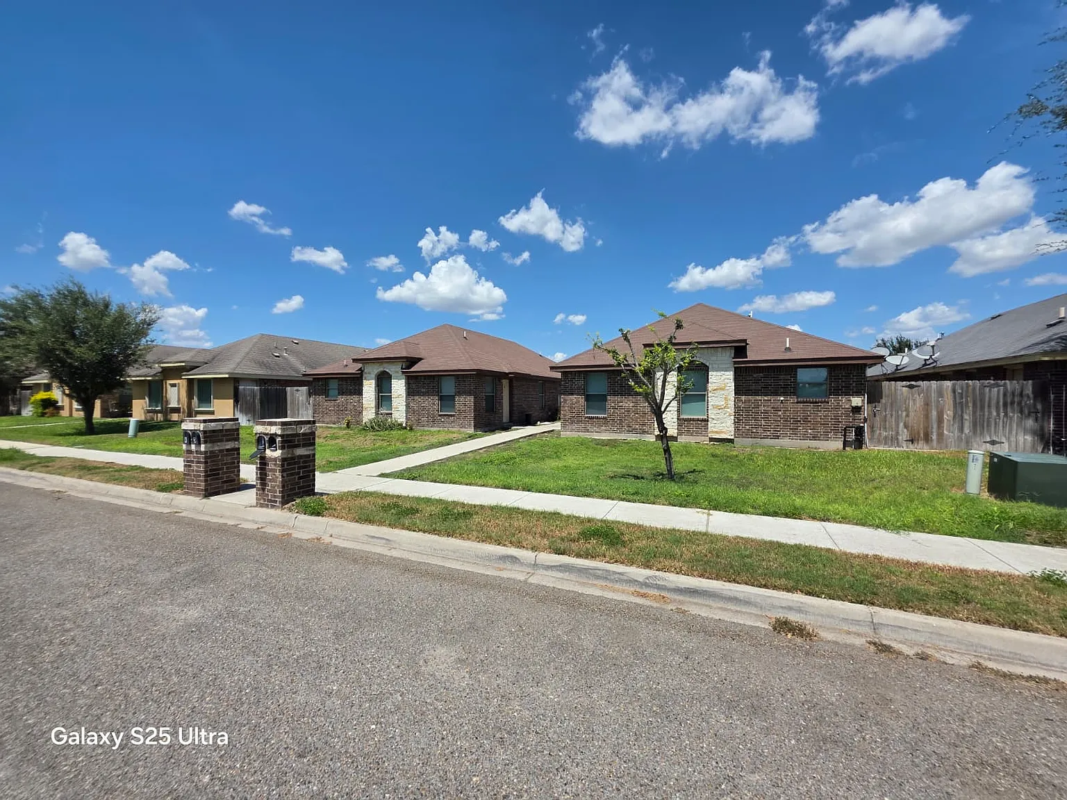 2 bed, 840 sqft, $900 — Photo 1