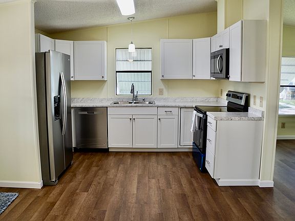 4th image of 541 Natalie Drive