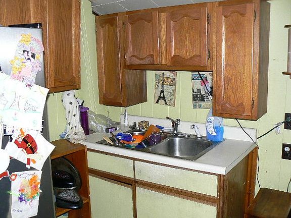 4th image of 122 S Lincoln Ave
