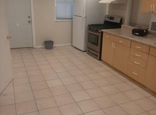 2342 W Barry Ave #GARDEN, Chicago, IL 60618