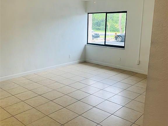 2nd image of 1224 S Palmetto Ave APT 104