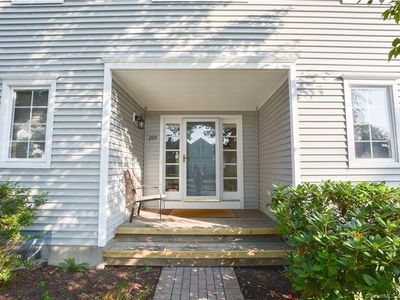 208 Hickory Woods Lane #208, Stratford, CT, 06614