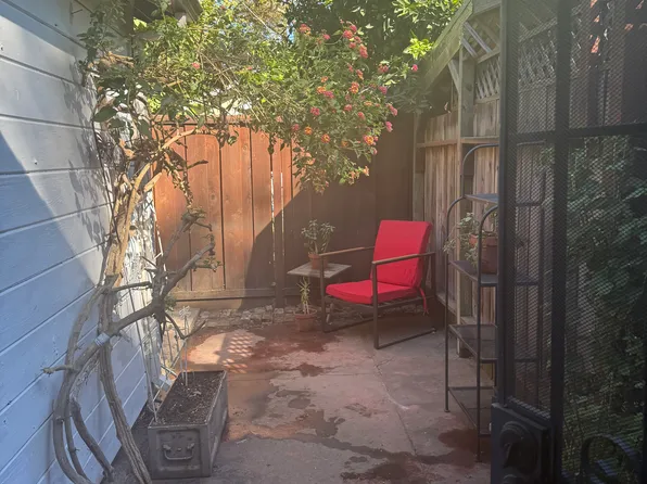 2613 Harkness St #Adu, Sacramento, CA 95818