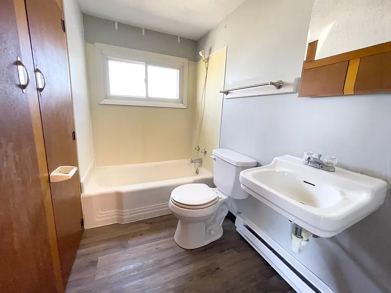 1924 W Jackson St #5 — Photo 7