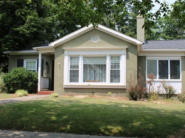 324 W Walnut St, Princeton, IN 47670