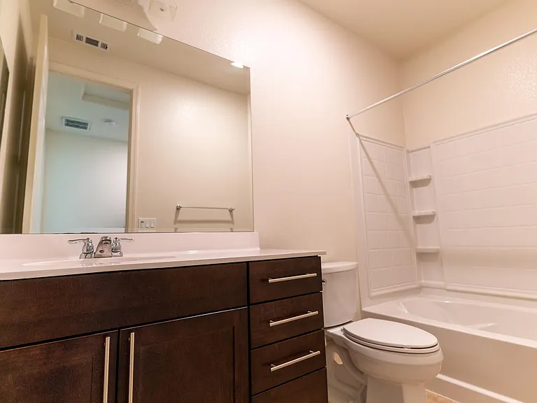1022 Giacomo Ln — Photo 15
