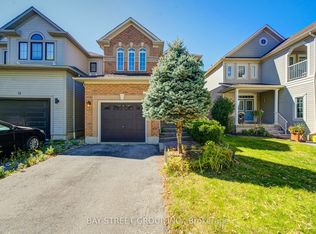 10 Tallships Dr, Whitby, ON L1N9V4