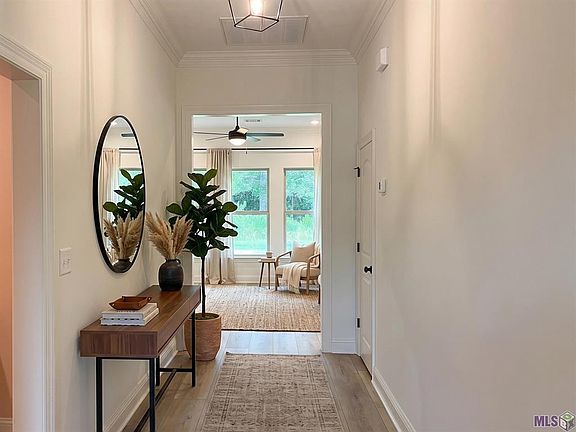 2nd image of 3049 Estelle Ct