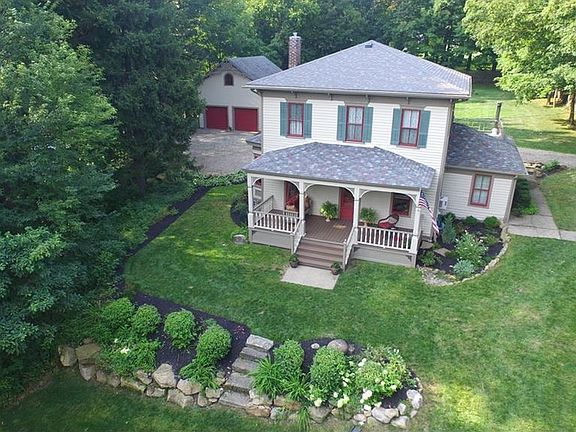 3rd image of 4471 W Prospect St
