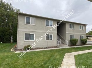217 W 1st St N #217, Middleton, ID 83644