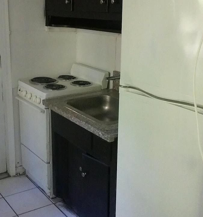 1st image of 1210 NE 110th St APT 16