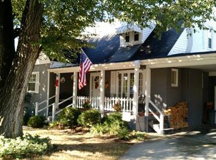 210 Mountain View St, Petersburg, WV
