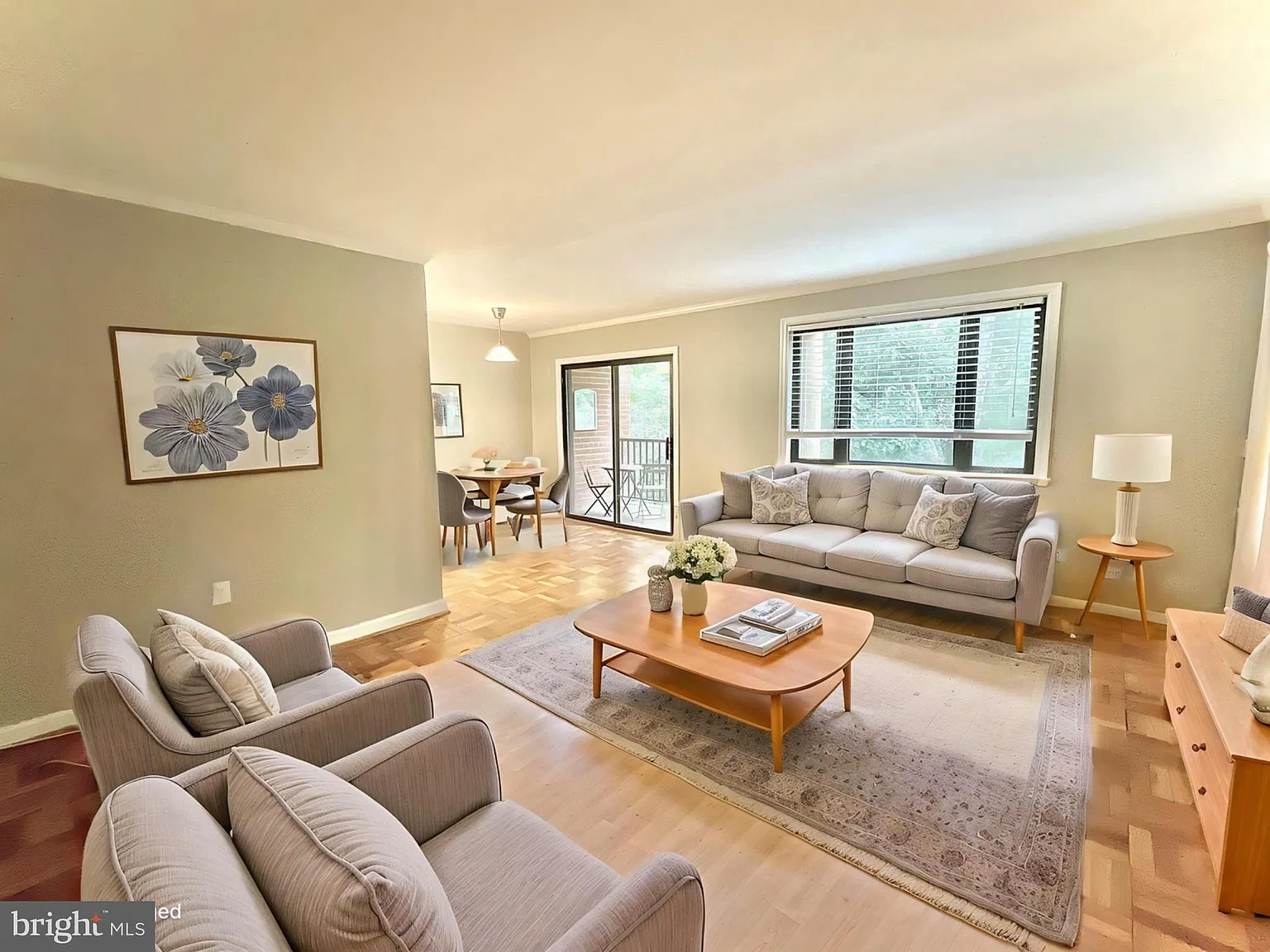 4114 Davis Pl NW — Photo 2