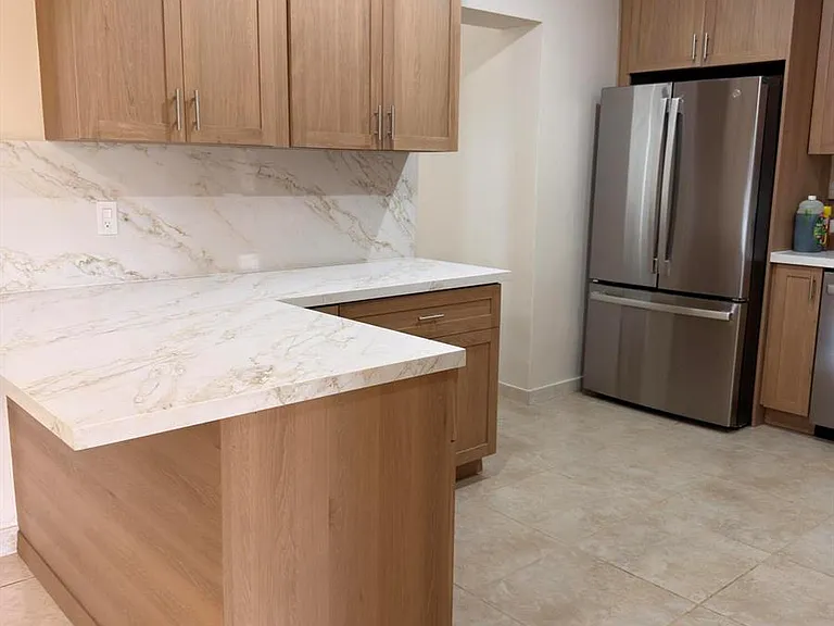 7500 SW 98th Ct — Photo 8