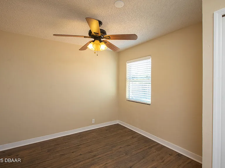 131 Minerva Rd — Photo 13