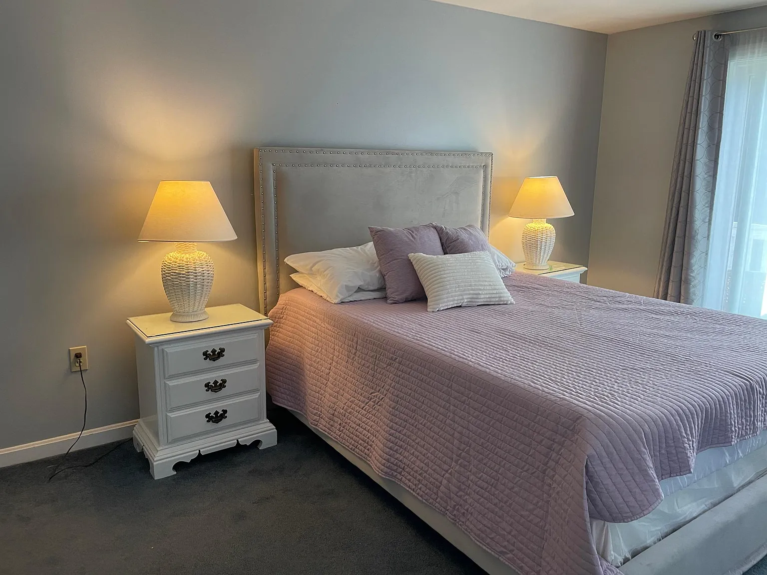 2 bed, 1.5 bath, 1130 sqft, $1,600 — Photo 3