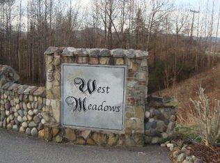 29 Cabin Cove Ln, Moravian Falls, NC 28654