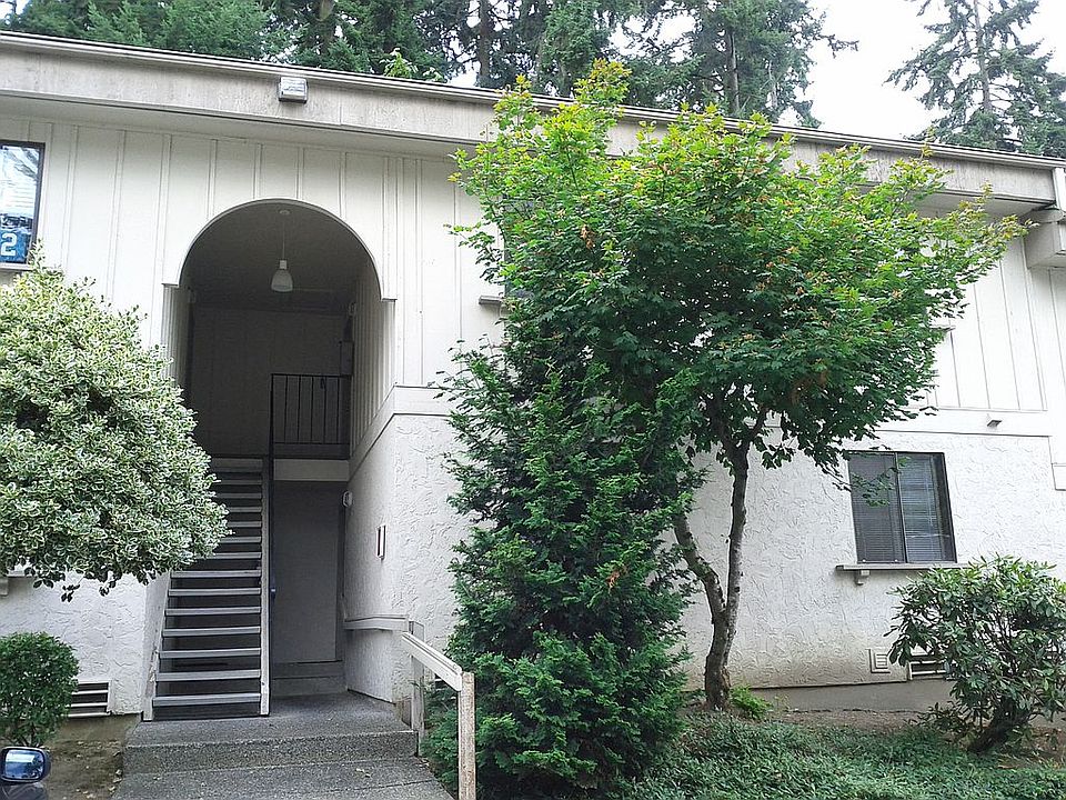 1st image of 12727 NE 116th Ln APT F5