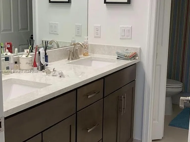 8353 Lake Dr #0 — Photo 5