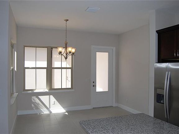 5th image of 8884 Bismarck Palm Dr
