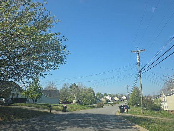 5th image of 2694 Elkmont Dr