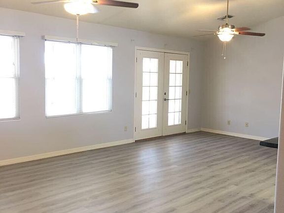 3rd image of 8251 W Pine Valley Cir