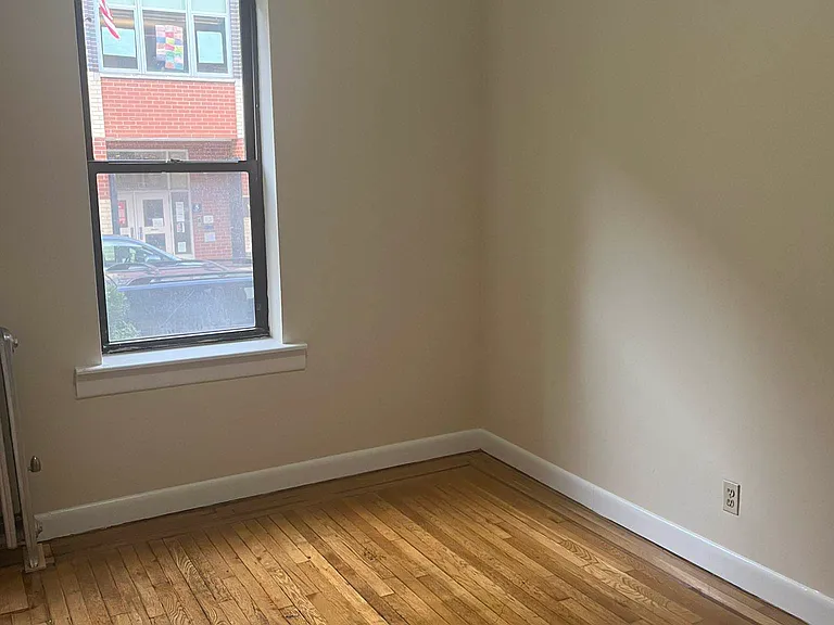 45-48 42nd St #1E — Photo 7