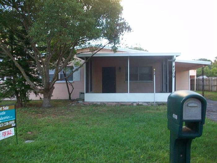 4709 Murray Hill Front
