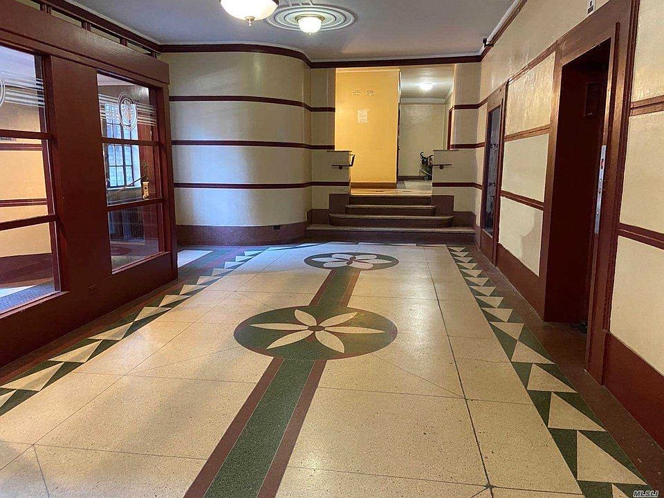 1st image of 4355 Kissena Blvd Floor 4