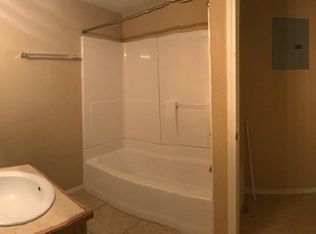 1004 1/2 E 15th St #B, Ada, OK 74820