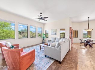 922 E Vault Mine Ct, Green Valley, AZ 85614