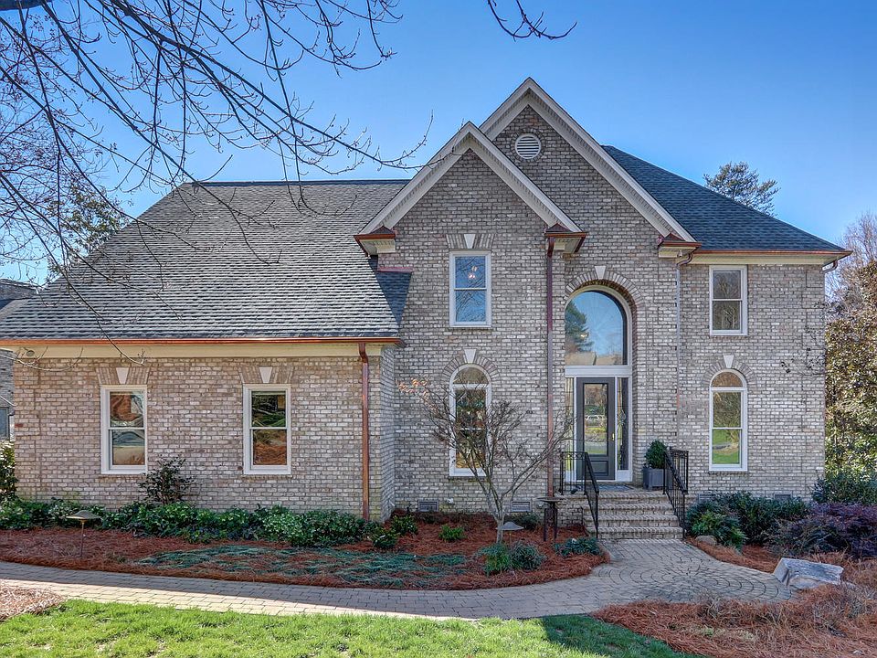 1st image of 3005 Starmount Farms Dr