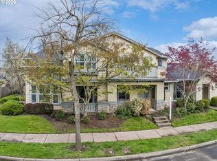 6715 NE Rosebay Dr, Hillsboro, OR