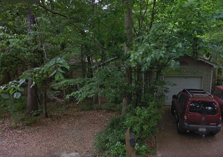 1st image of 1700 Silverwood Dr