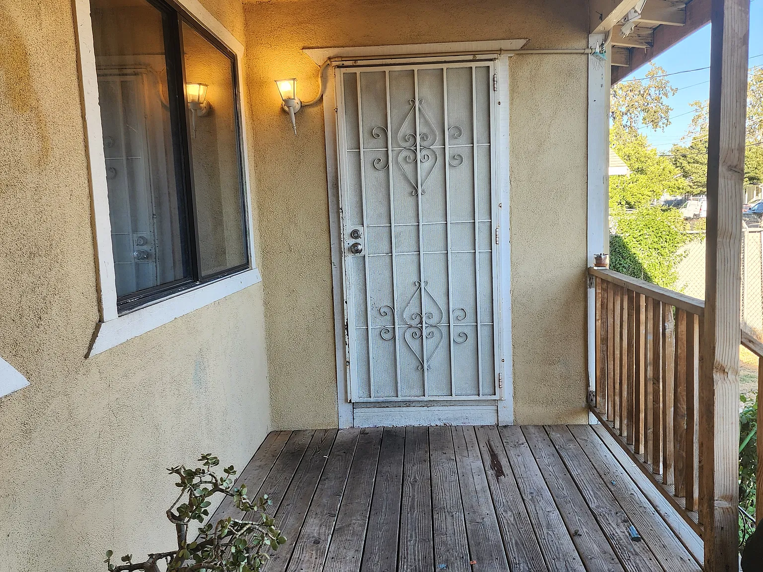 2 bed, 800 sqft, $1,950 — Photo 2