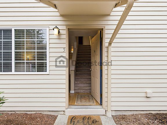 5th image of 115 124th St SE APT F5