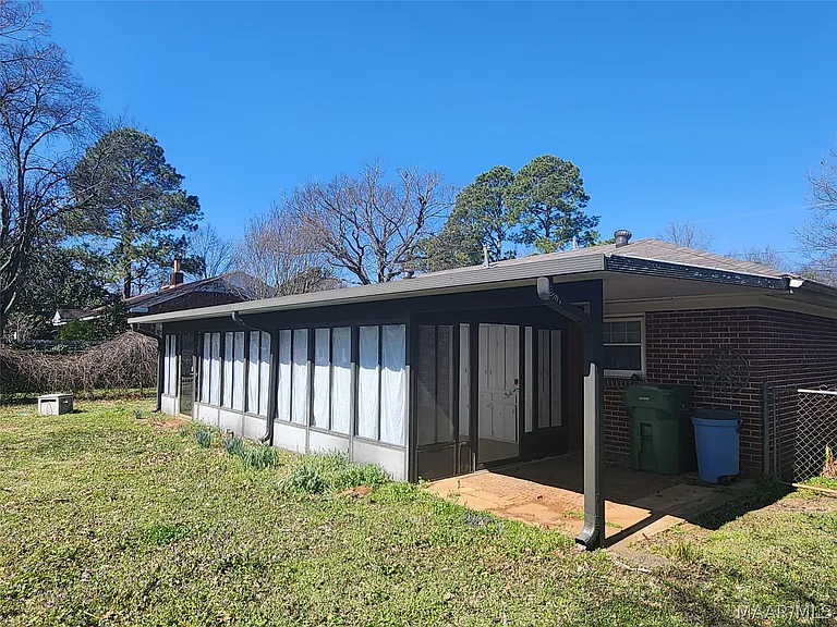 2814 Ashley Ave — Photo 48