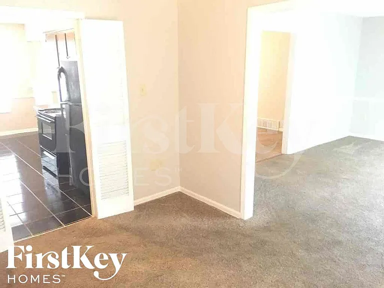 5308 Timberdale Ave — Photo 8