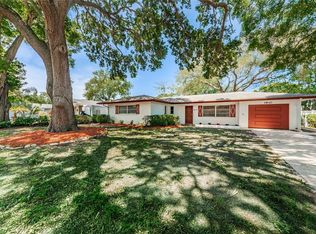 1810 Ridgeway Dr, Clearwater, FL 33755