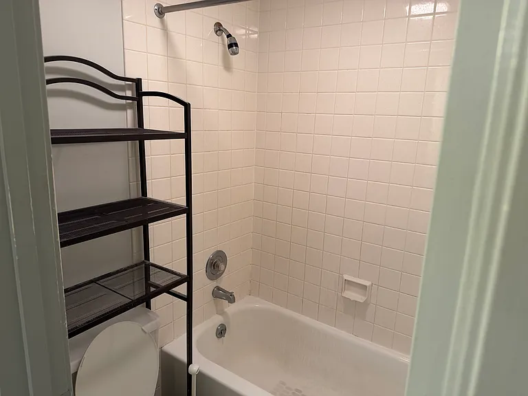112 W Washington Blvd #230 — Photo 3