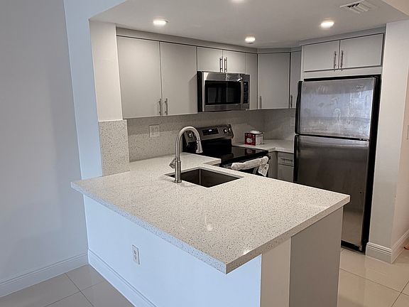 3rd image of 8540 NW 6th Ln APT 203