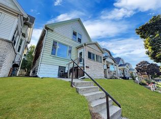 2446 S 35th St, Milwaukee, WI 53215