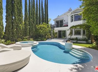 13915 Valley Vista Blvd, Sherman Oaks, CA 91423