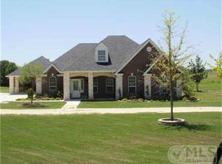 200 Greenwood Rd, Comanche, TX 76442