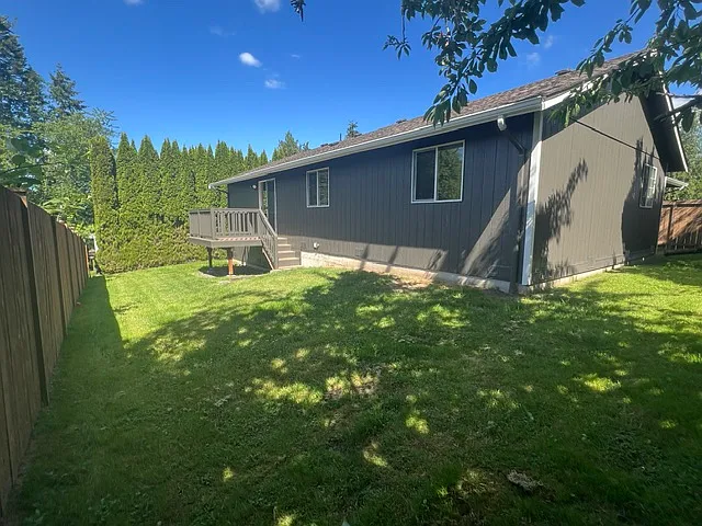 1910 Terrace Ave — Photo 13